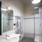 La Casa Del Gallo-acquario A 300 Metri-free Wi-fi 公寓 热那亚