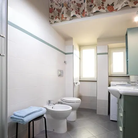 Апартаменты La Casa Del Gallo-acquario A 300 Metri-free Wi-fi *